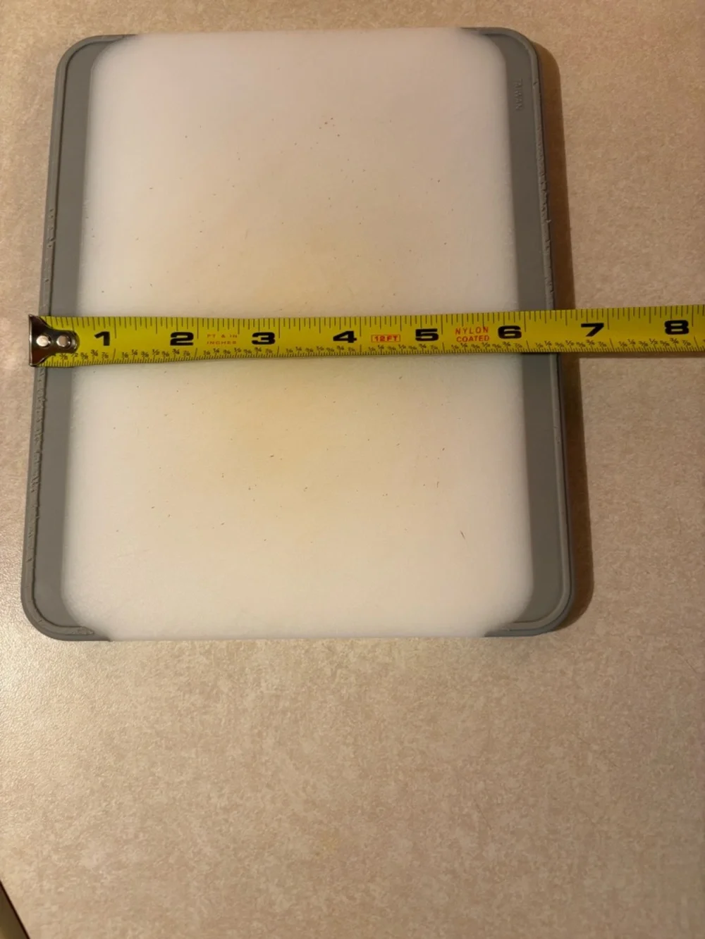 Pampered Chef 8” Bar Size Cutting Board